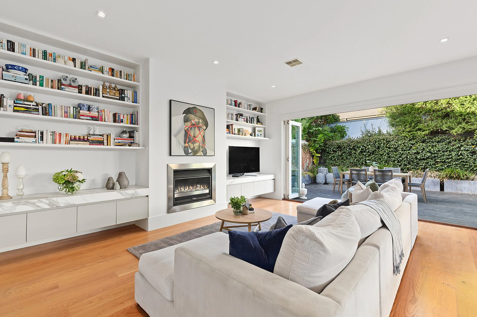 2B Rothesay Avenue, Brighton, VIC