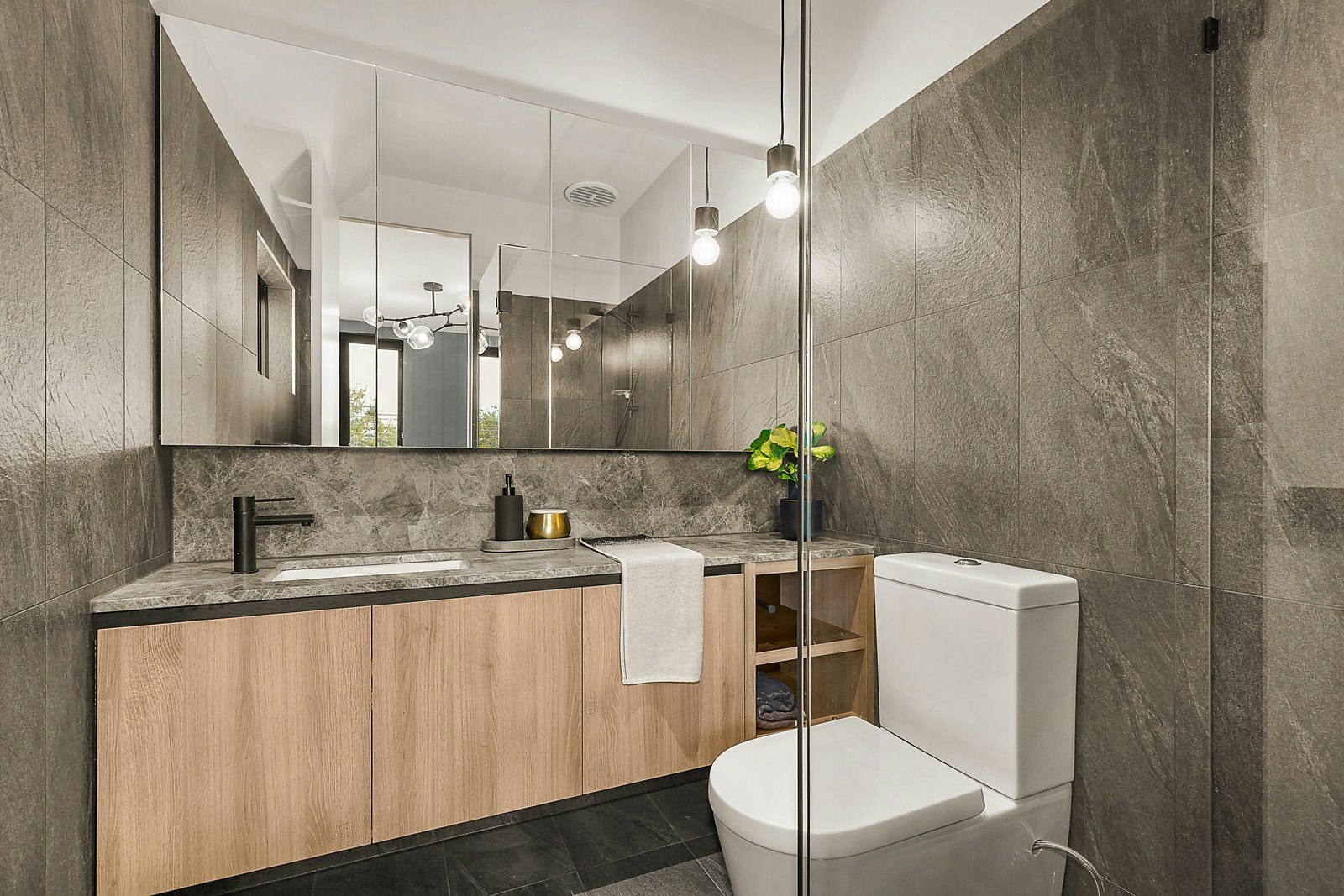 70a Cutter Street, Richmond, VIC