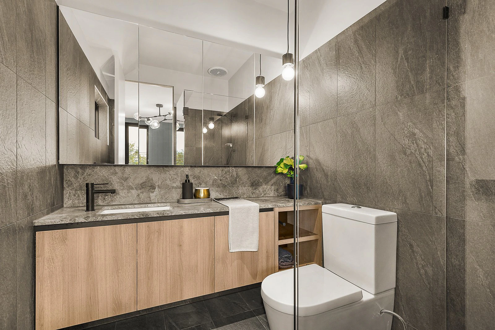 70a Cutter Street, Richmond, VIC