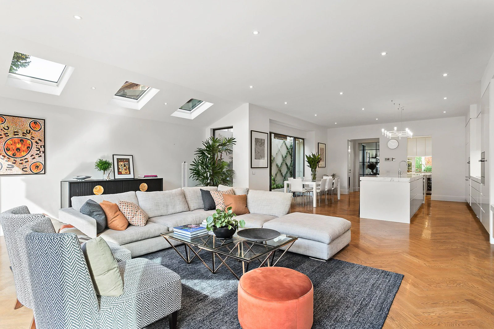 13 Tashinny Road, Toorak, VIC