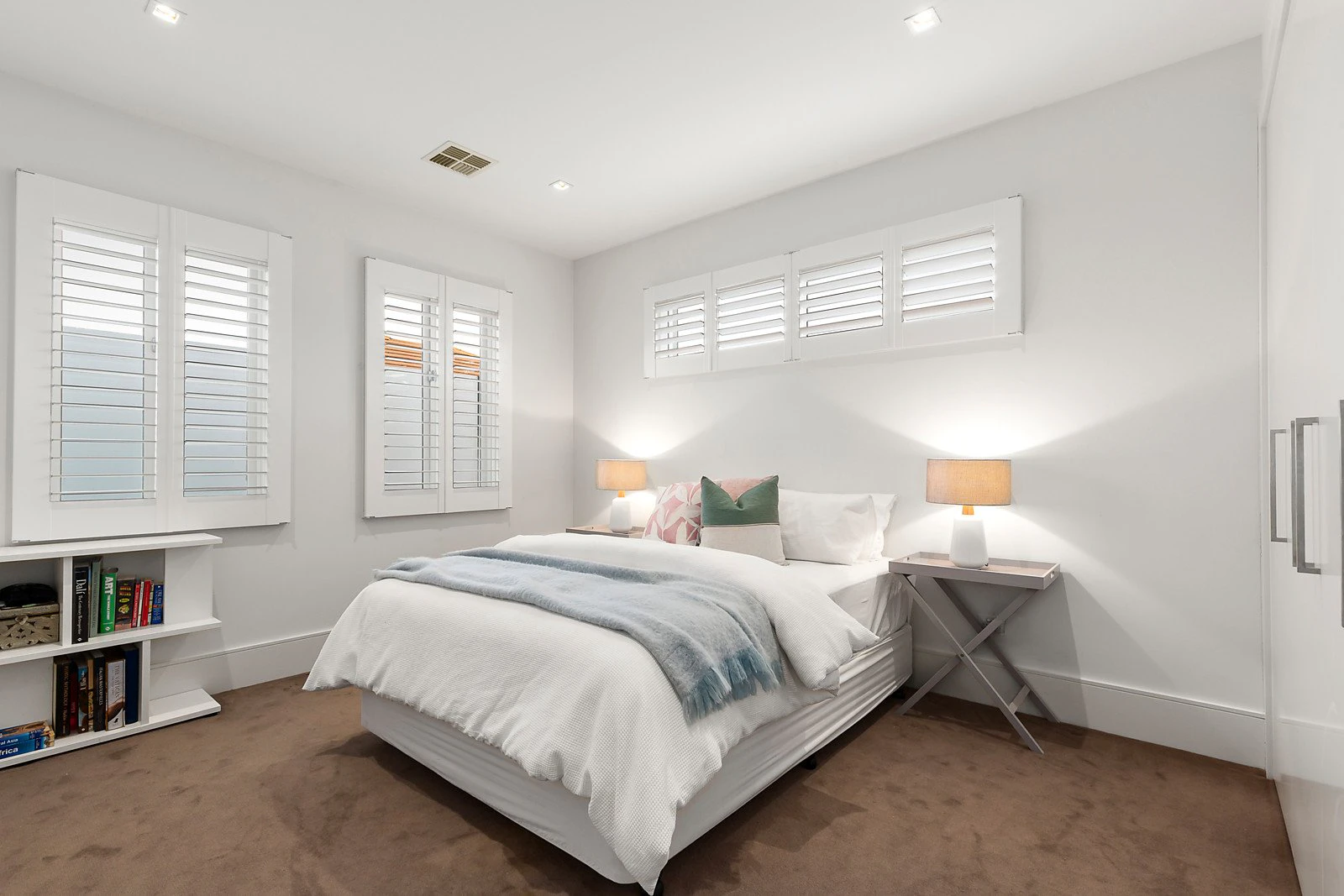 2B Rothesay Avenue, Brighton, VIC