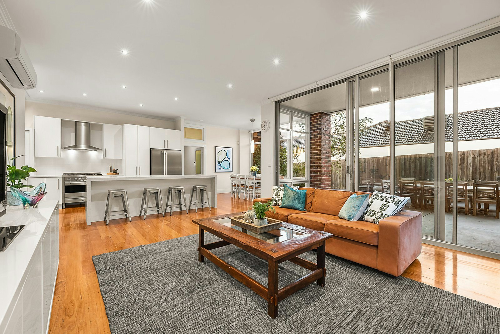 2 Ashburton Road, Glen Iris, VIC