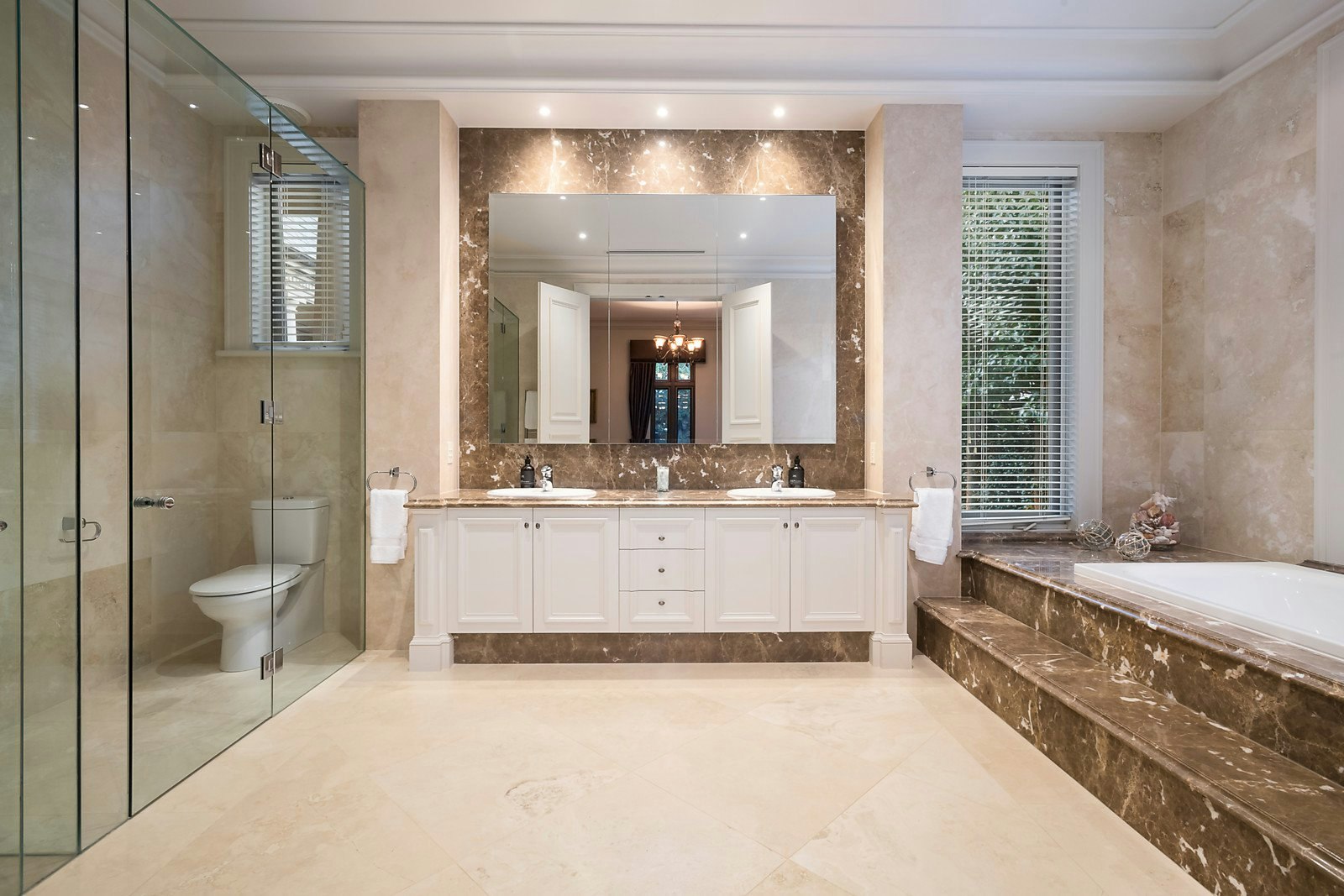 13A Knutsford Street, Balwyn, VIC