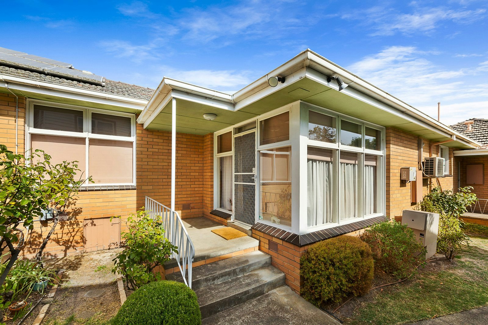 2/33 Logan Street, Canterbury, VIC