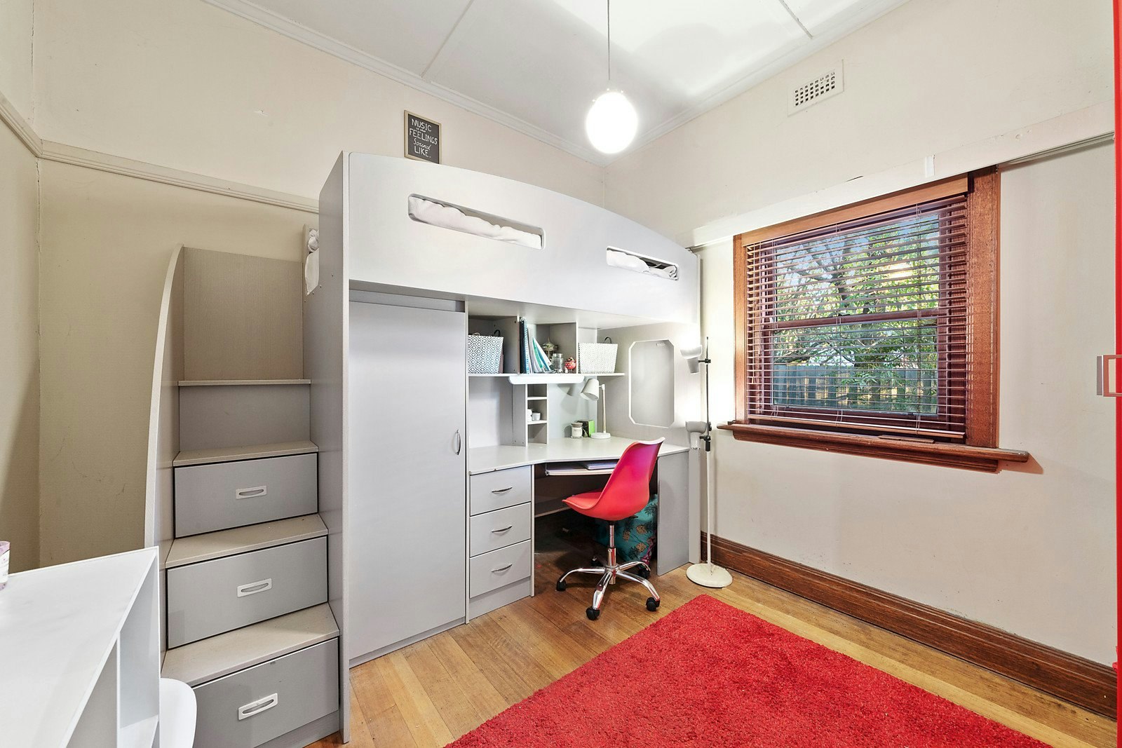 37 Hilltop Avenue, Glen Iris, VIC