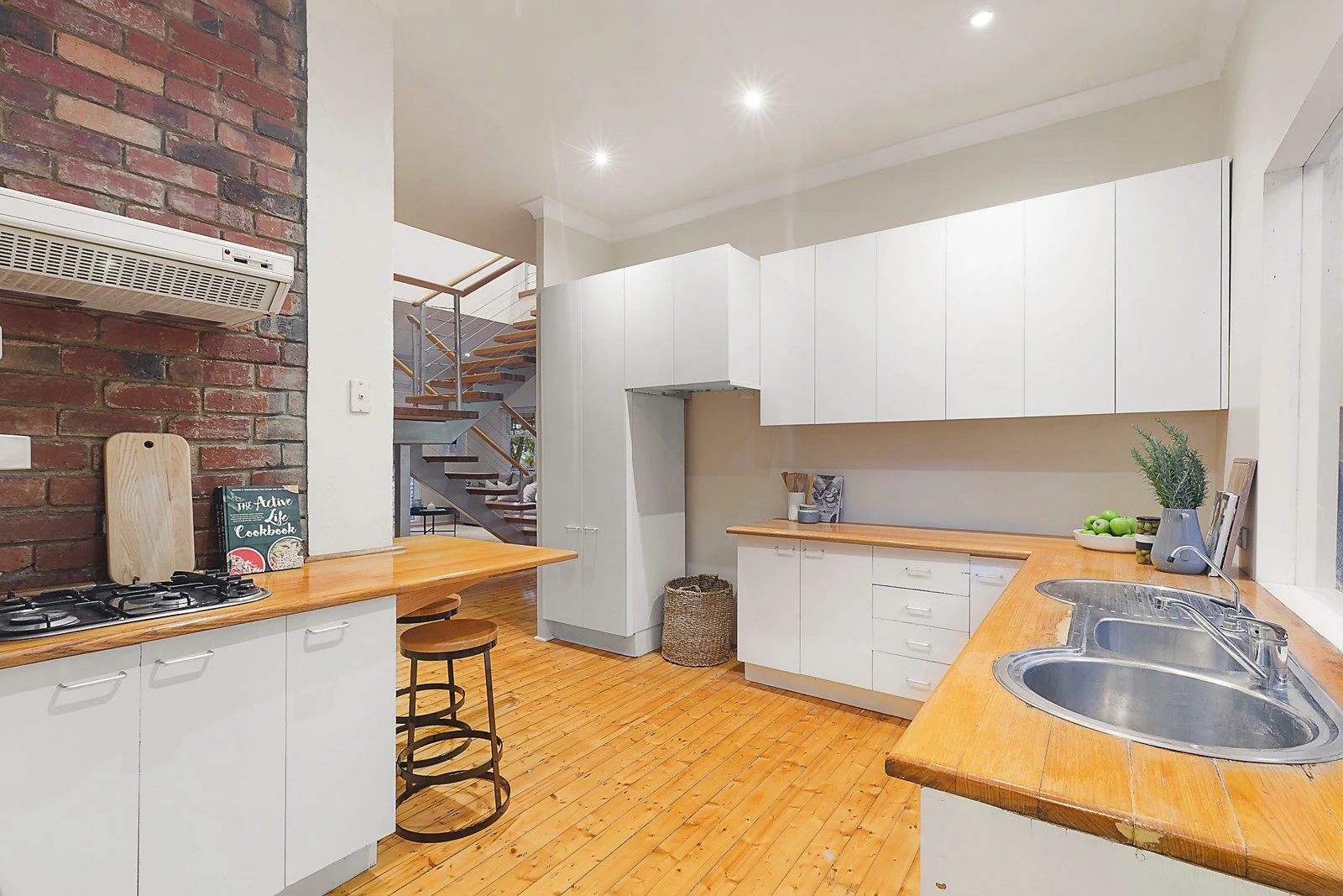 46 Kerferd Road, Glen Iris, VIC
