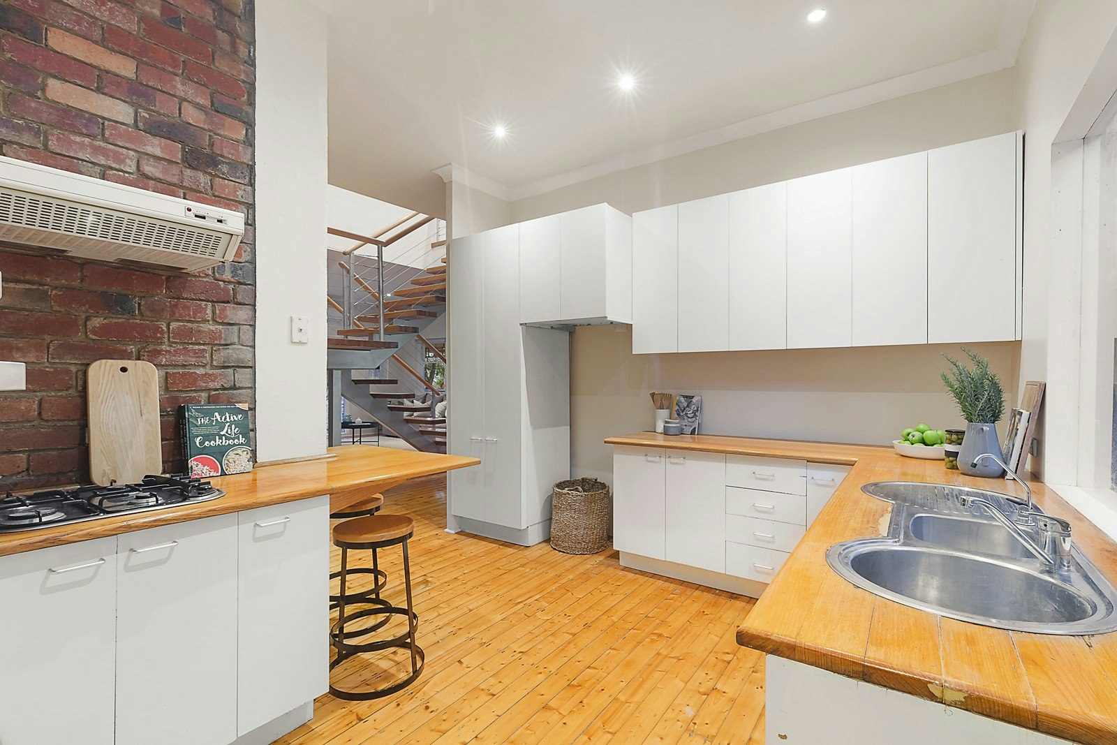 46 Kerferd Road, Glen Iris, VIC