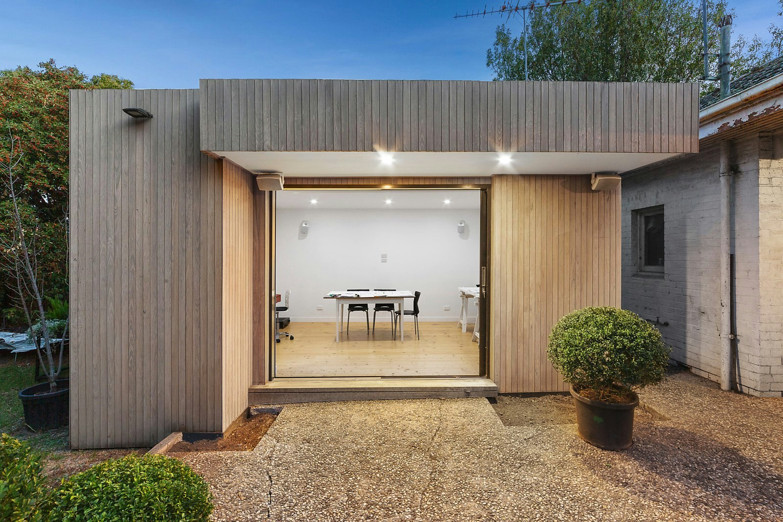 37 Hilltop Avenue, Glen Iris, VIC