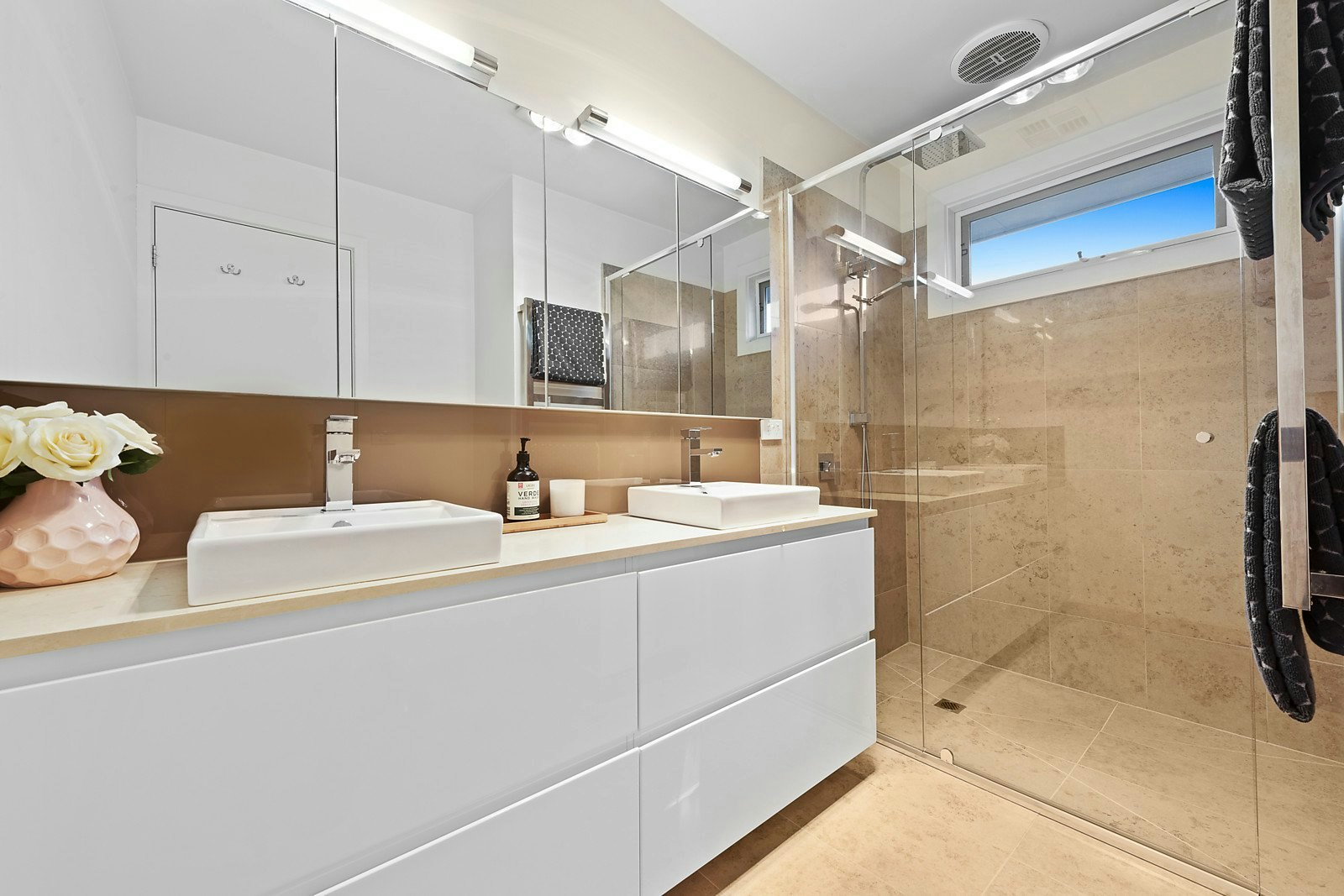 3/33 Kent Road, Surrey Hills, VIC