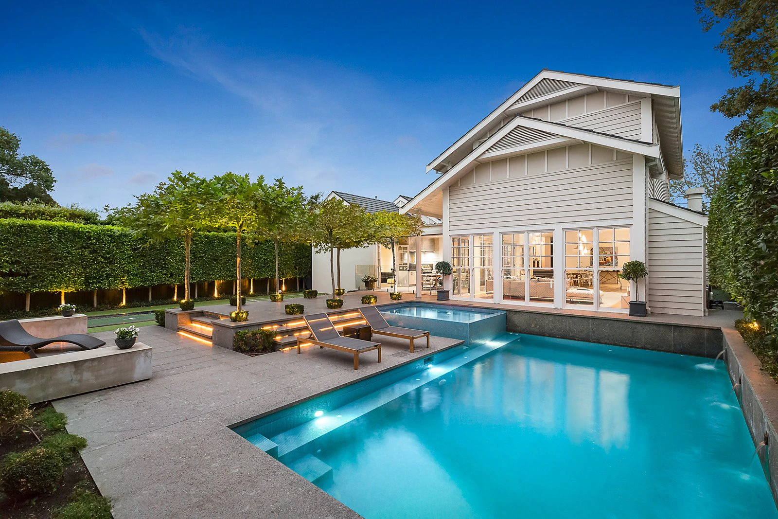 7 Smythe Avenue, Mont Albert, VIC