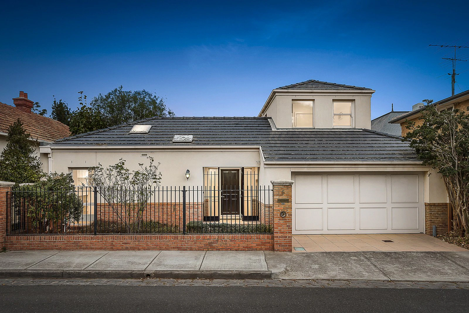 6 Bell Street, Armadale, VIC