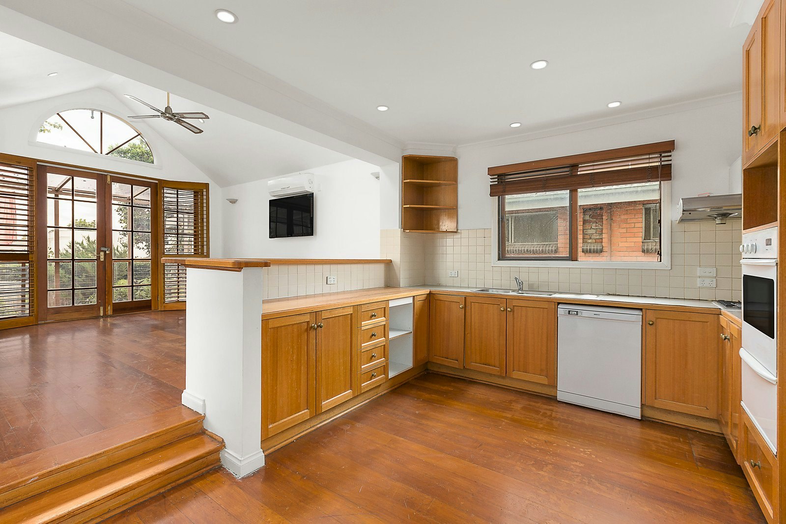 68 Dendy Street, Brighton, VIC