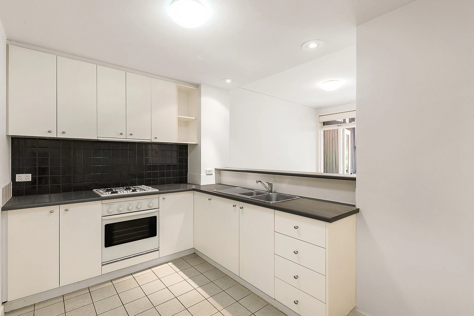8/65 Riversdale Road, Hawthorn, VIC