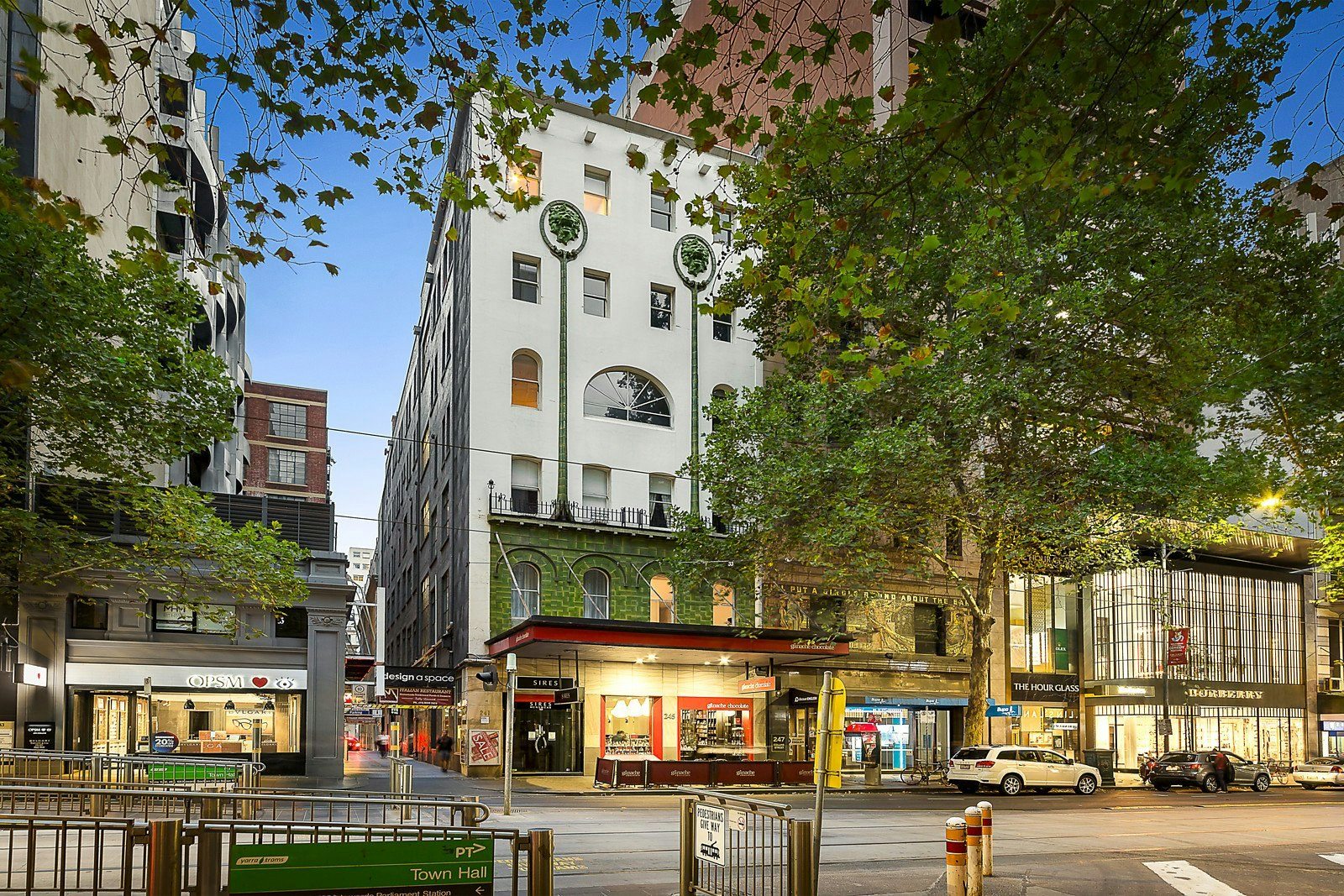 101/1 Manchester Lane, Melbourne, VIC