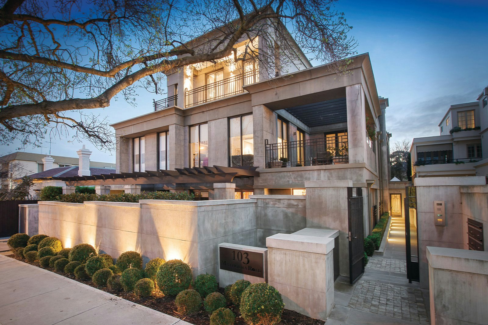 4/103 Mathoura Road, Toorak, VIC