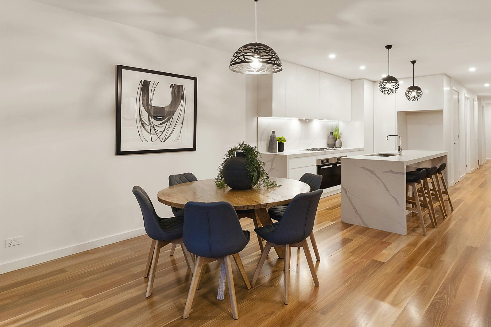 48 Outlook Drive, Camberwell, VIC