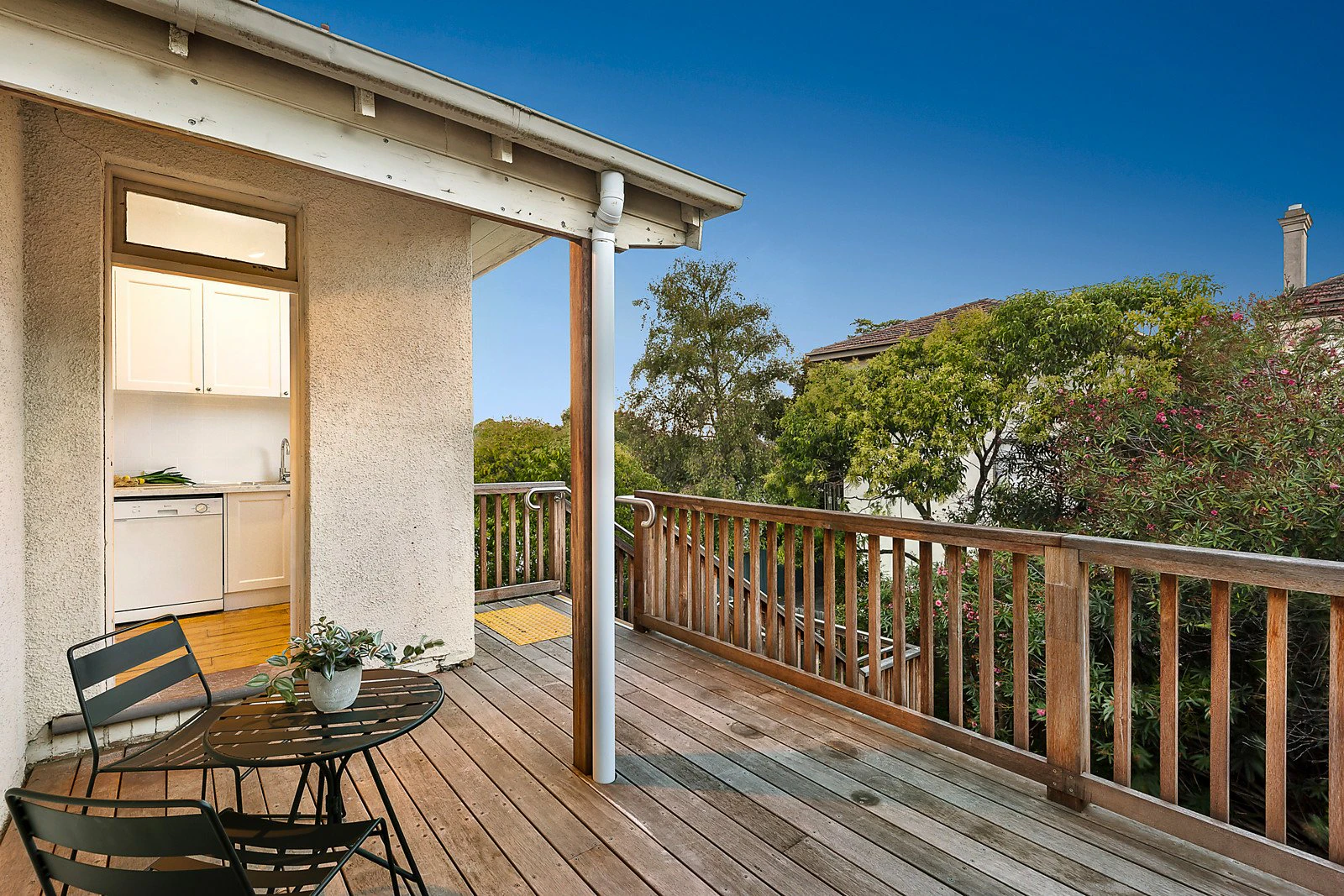 2/22 Burwood Road, Hawthorn, VIC