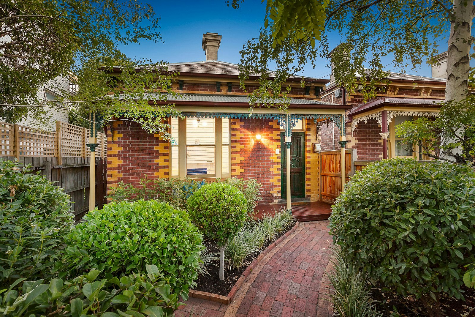 18 Bent Street, Malvern East, VIC