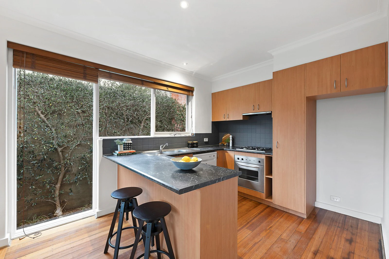 2/116 Brougham Street, Kew, VIC