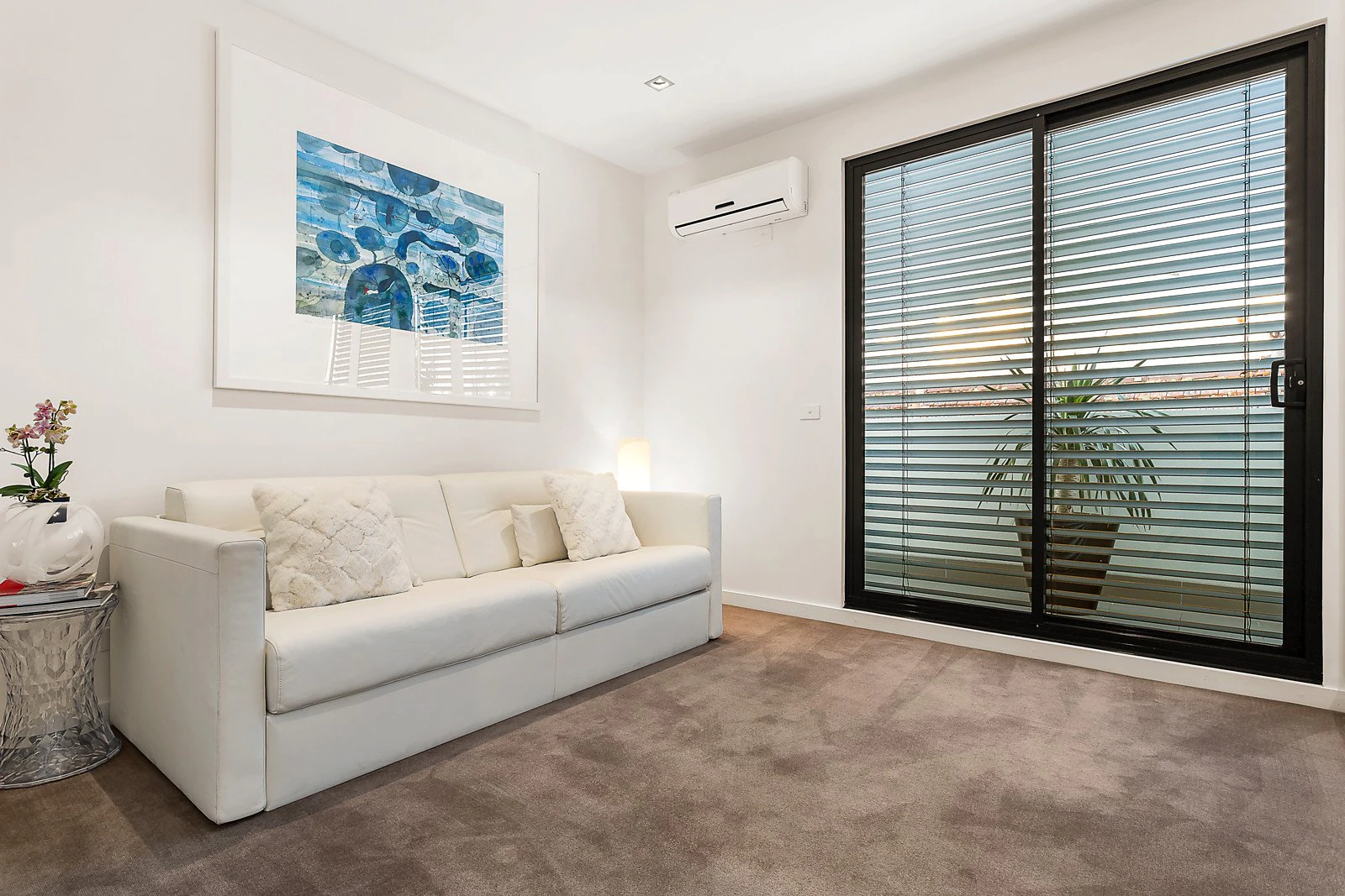 11/10 Docker Street, Elwood, VIC