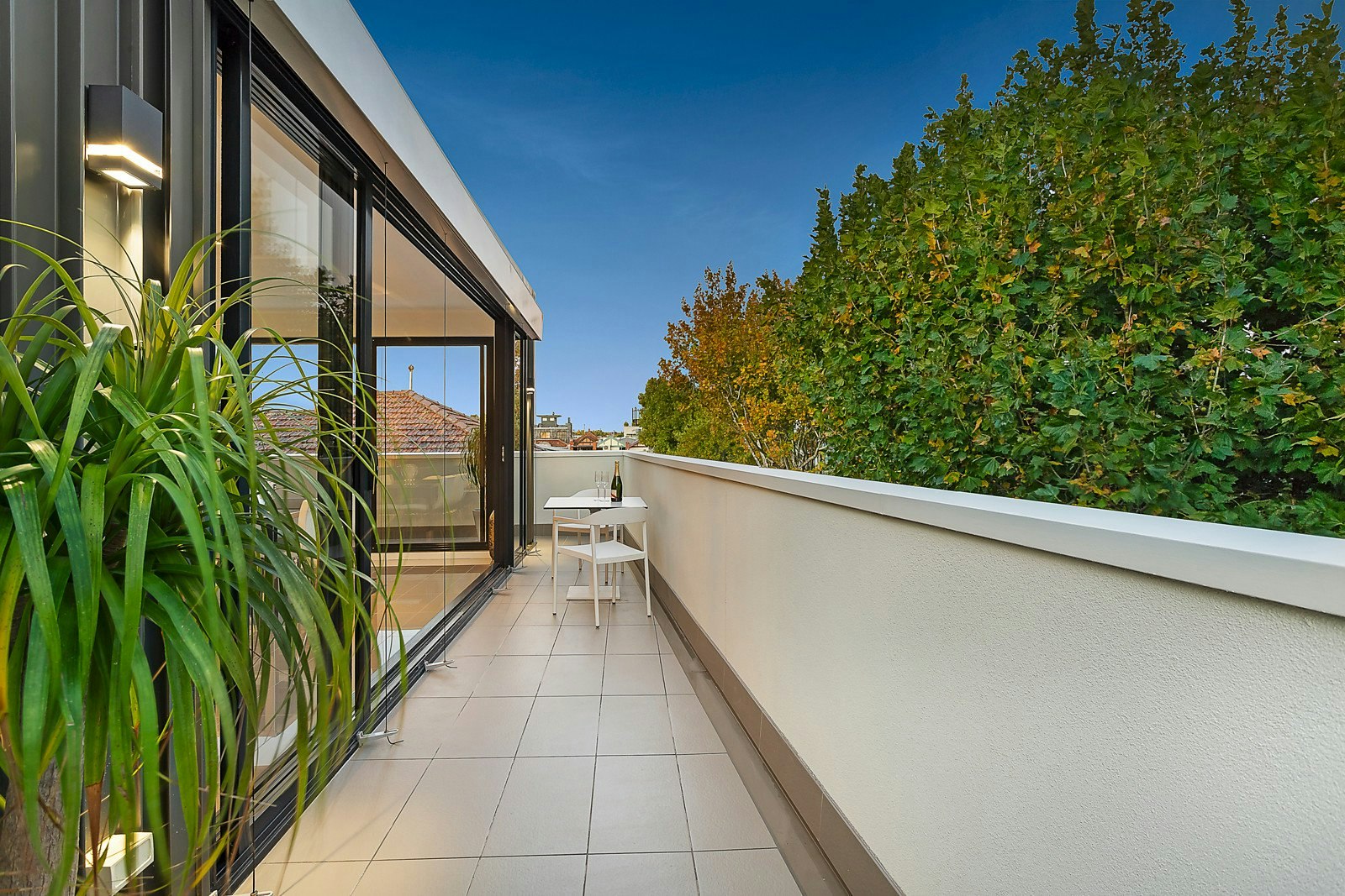 11/10 Docker Street, Elwood, VIC