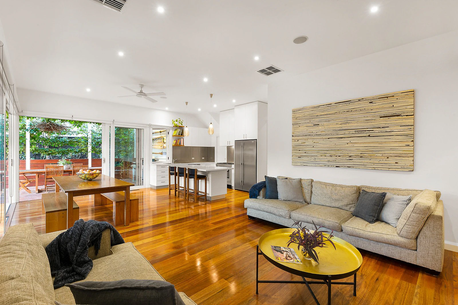 2 Hastings Street, Hampton, VIC