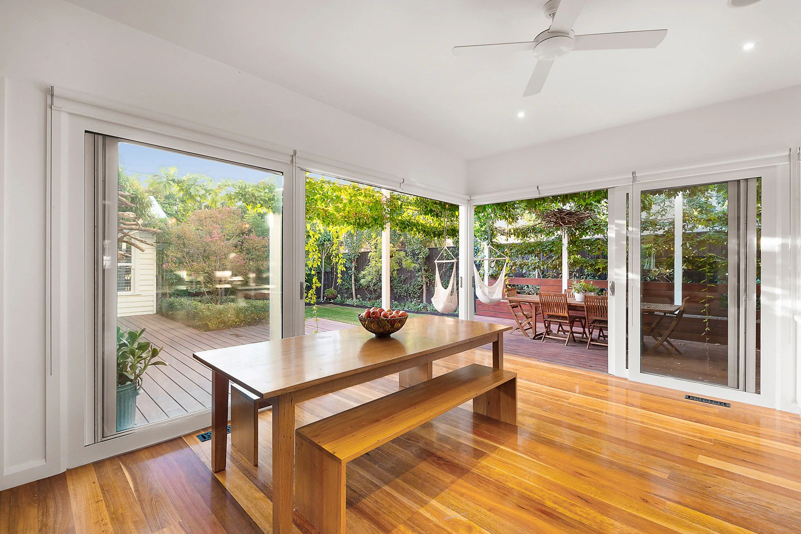 2 Hastings Street, Hampton, VIC