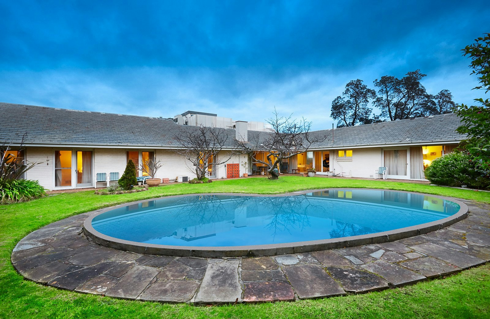 70 Esplanade, Brighton, VIC