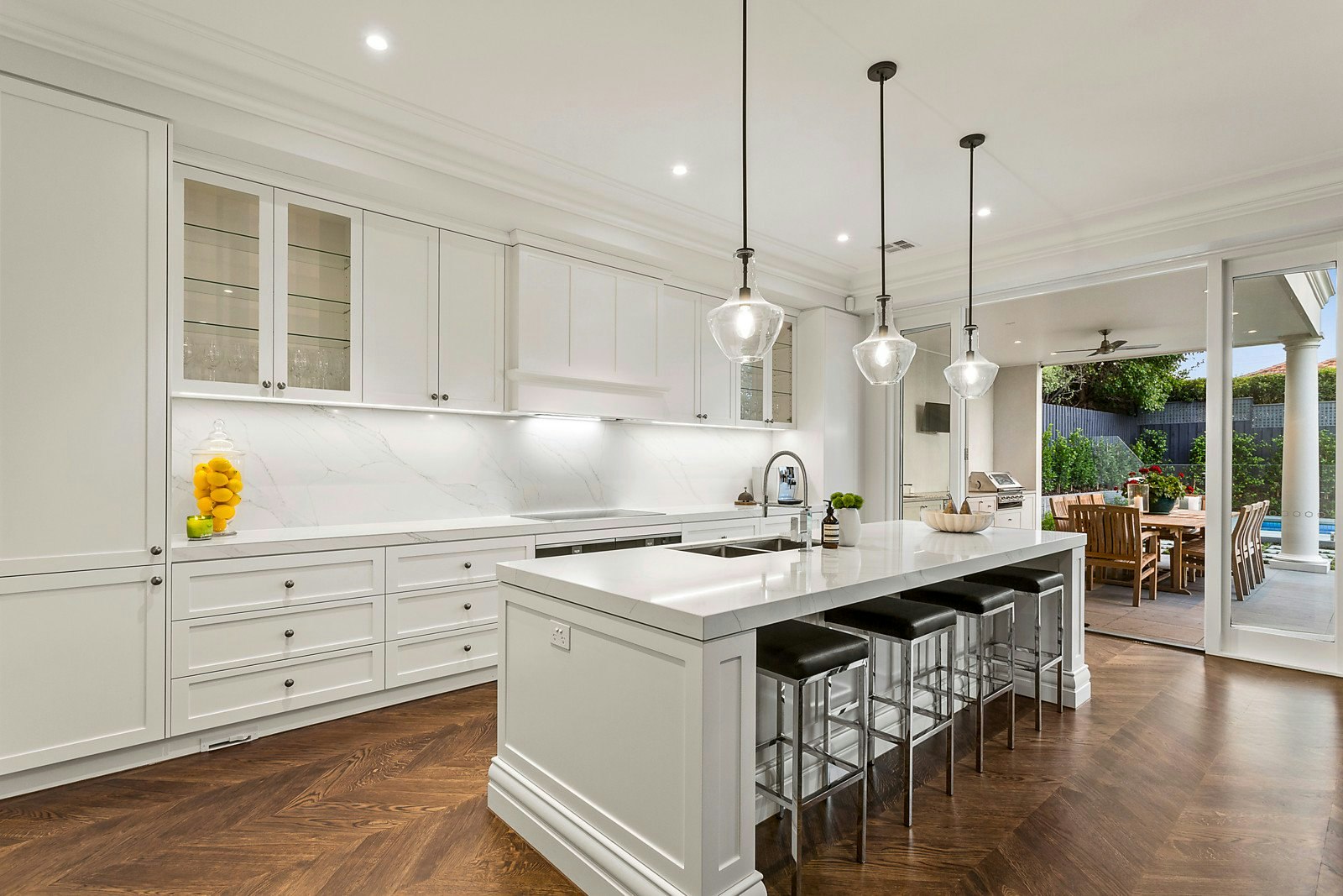 15 Crellin Grove, Camberwell, VIC