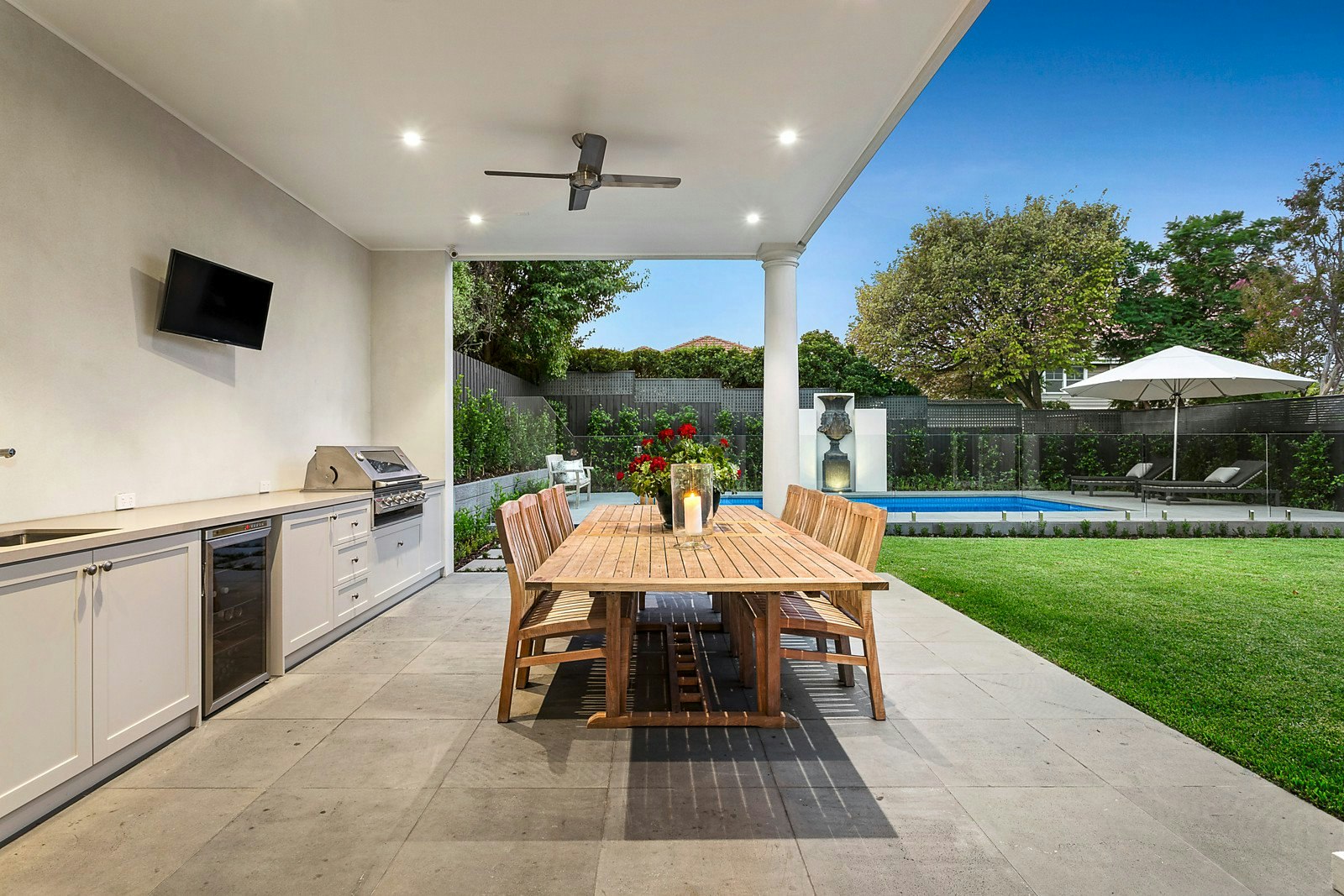 15 Crellin Grove, Camberwell, VIC