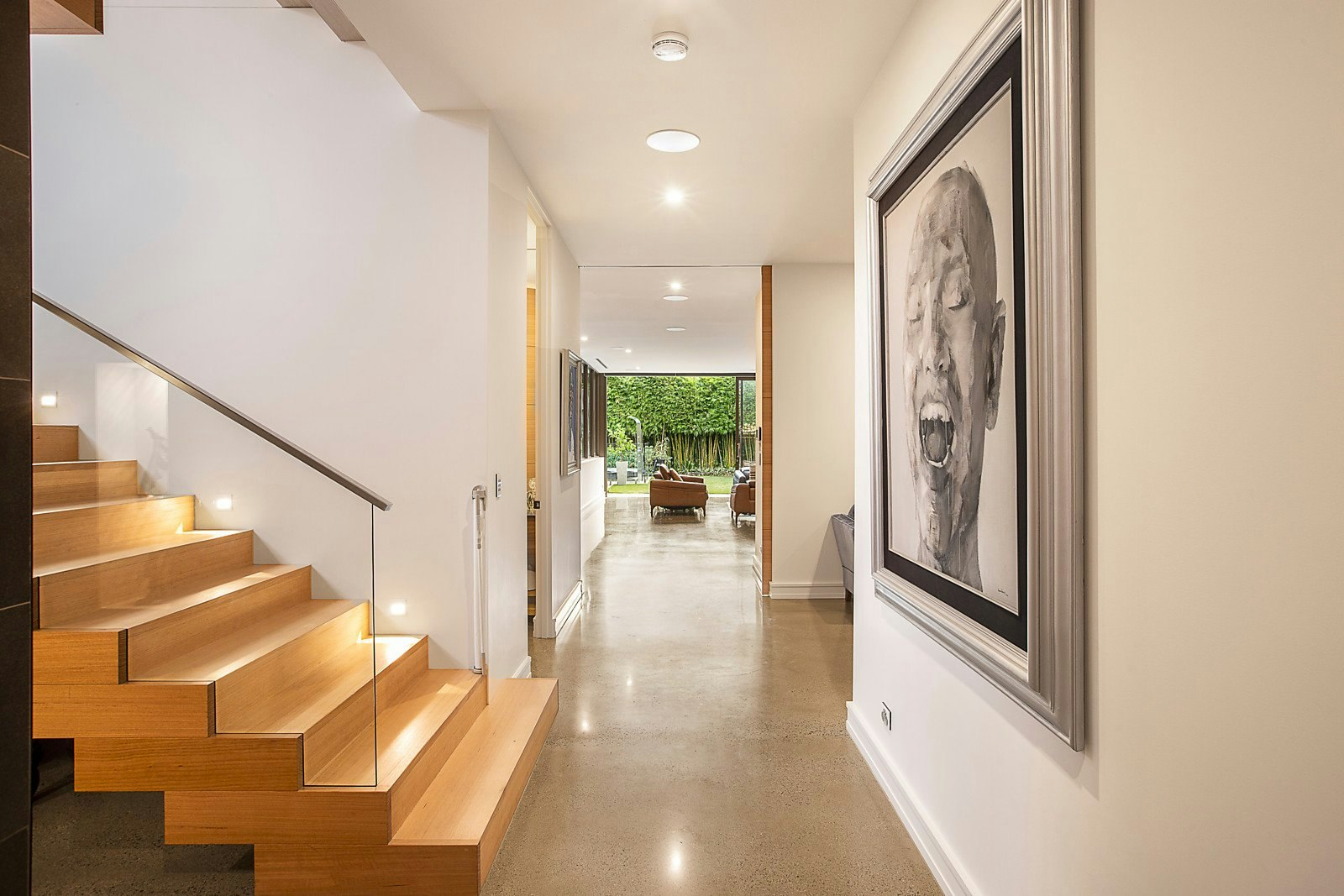 8 Joyce Street, Elwood, VIC