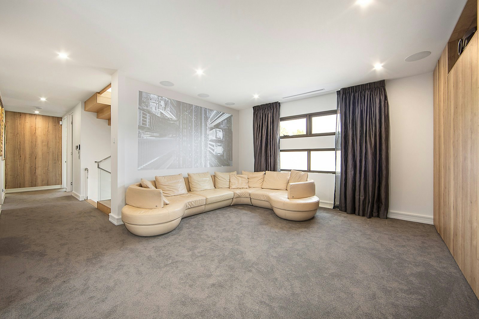 8 Joyce Street, Elwood, VIC