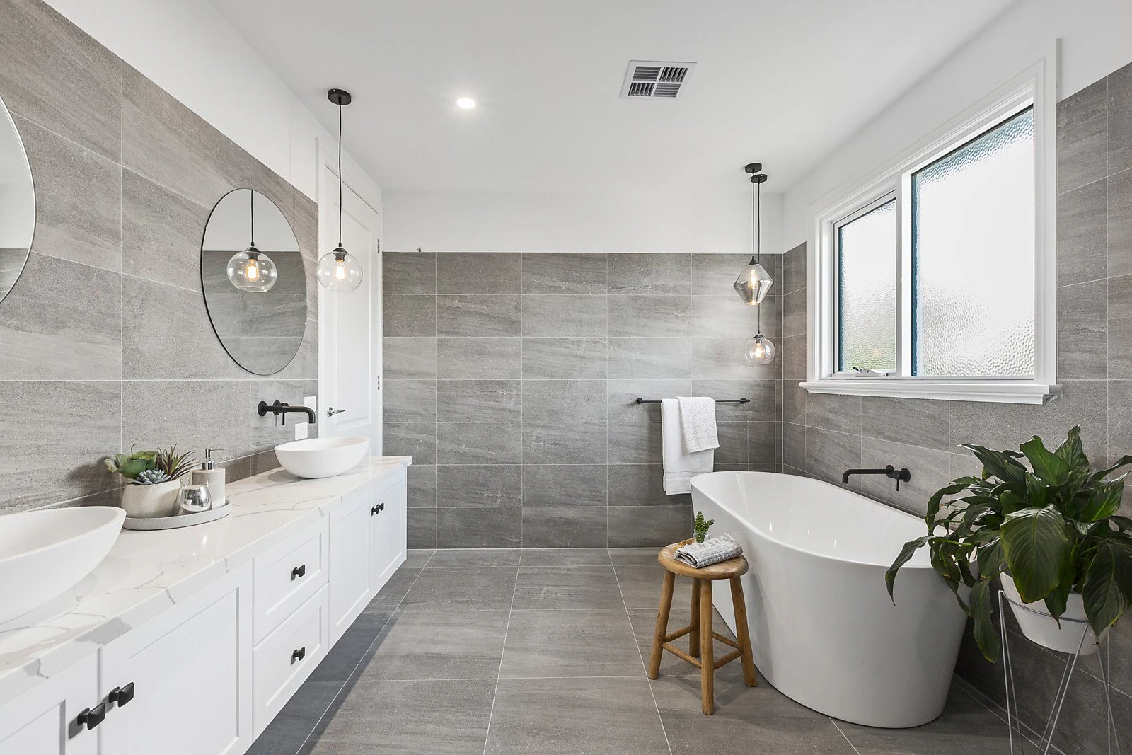 35 Earlsfield Road, Hampton, VIC