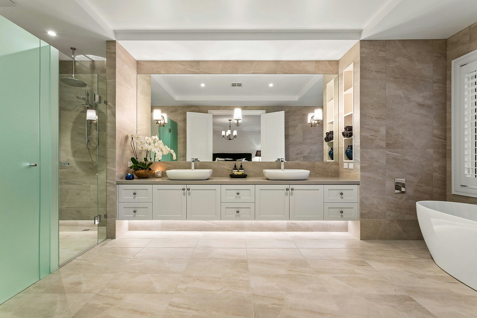 15 Crellin Grove, Camberwell, VIC