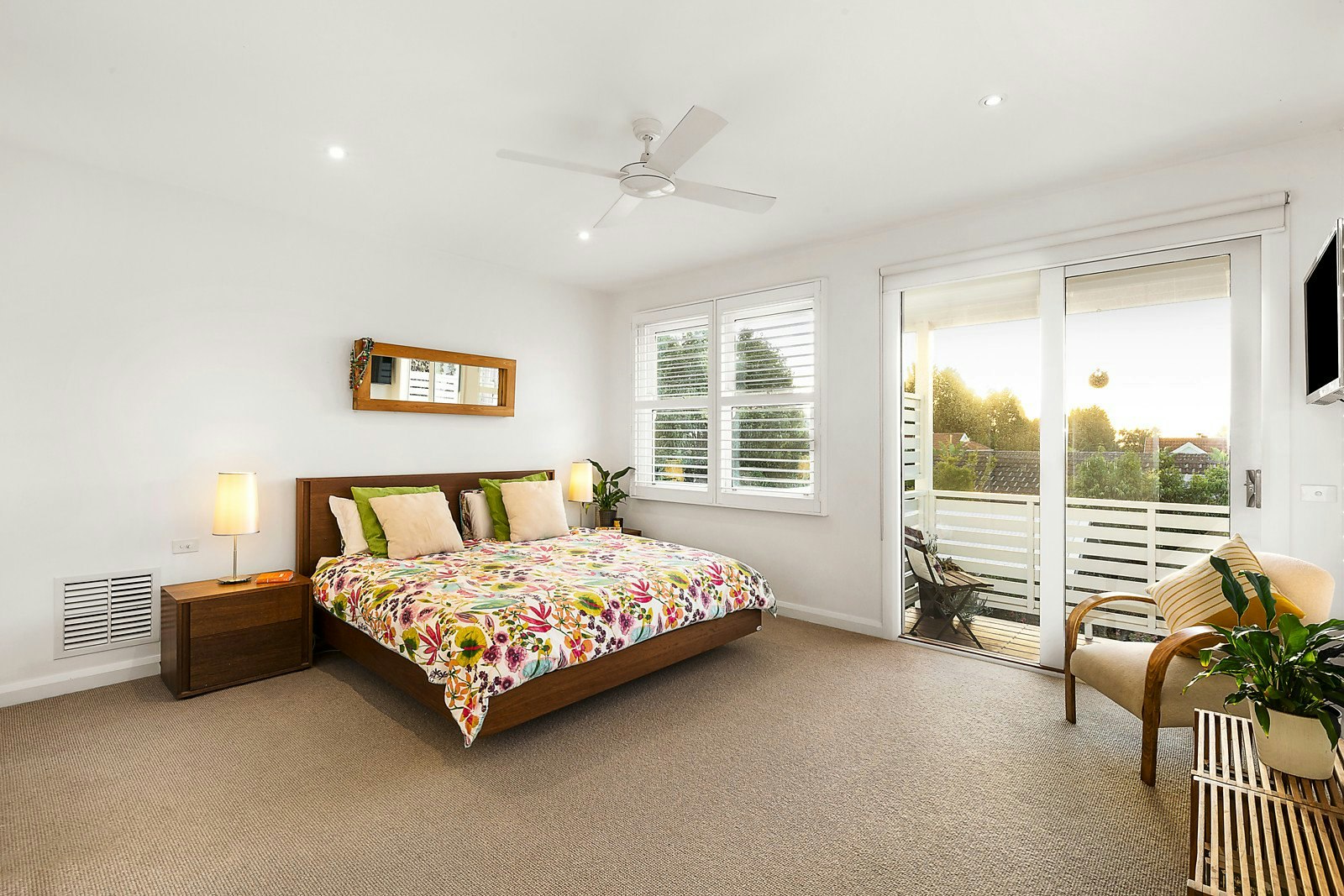 2 Hastings Street, Hampton, VIC