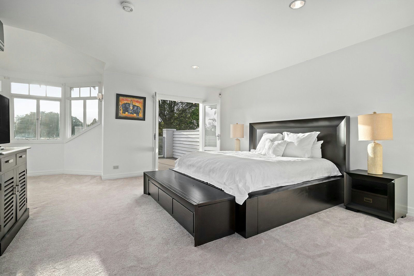 8 Cradley Avenue, Kew, VIC