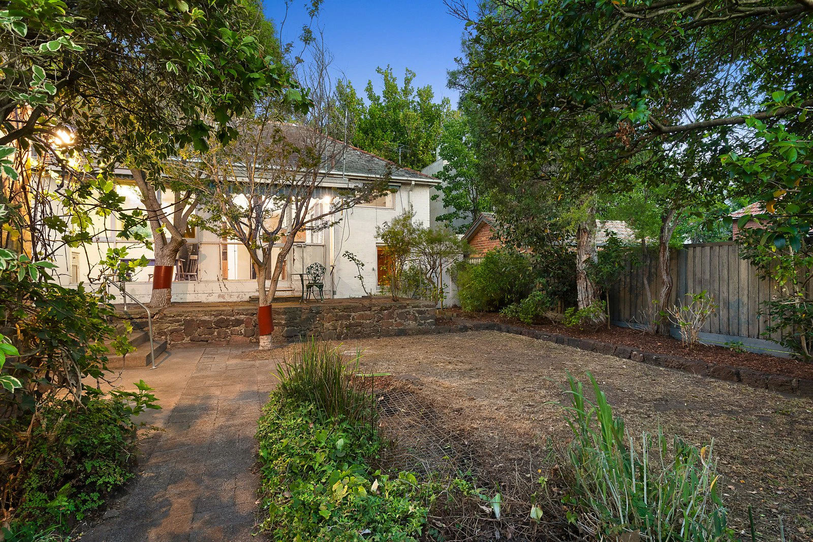 19 Clendon Road, Toorak, VIC