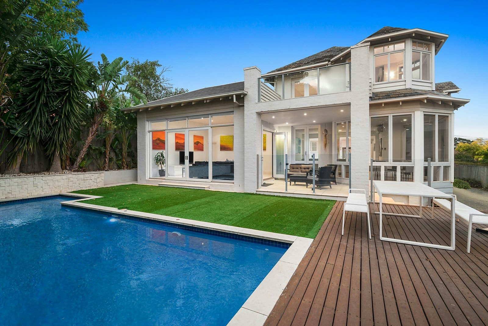 8 Cradley Avenue, Kew, VIC