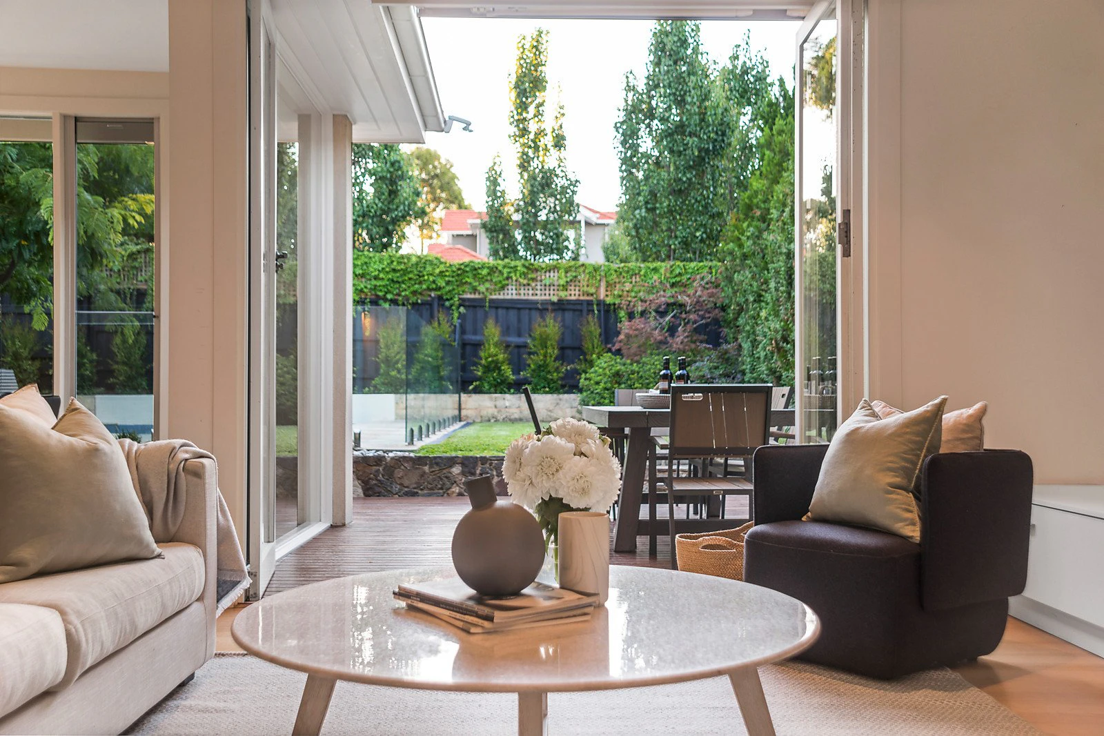 11 Viewbank Road, Glen Iris, VIC