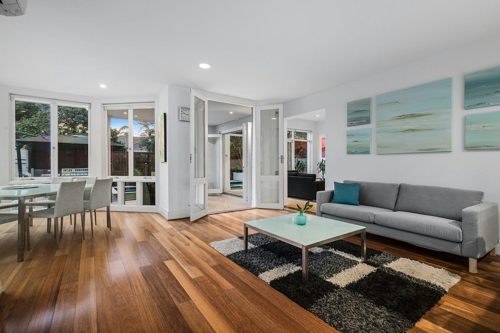 8 Cradley Avenue, Kew, VIC