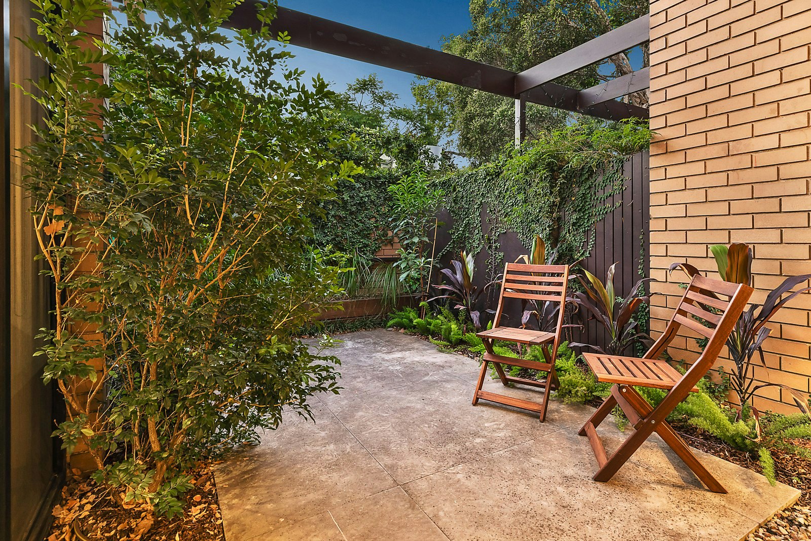 2/43-49 Clowes Street, South Yarra, VIC