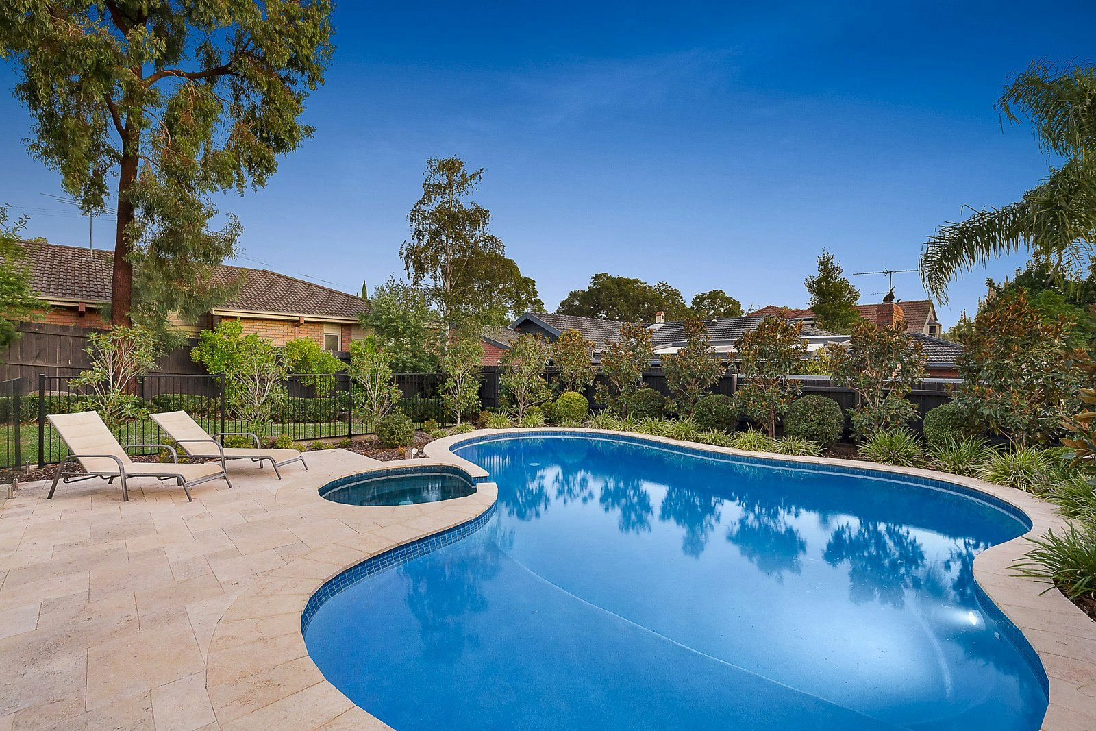 190 Prospect Hill Road, Canterbury, VIC