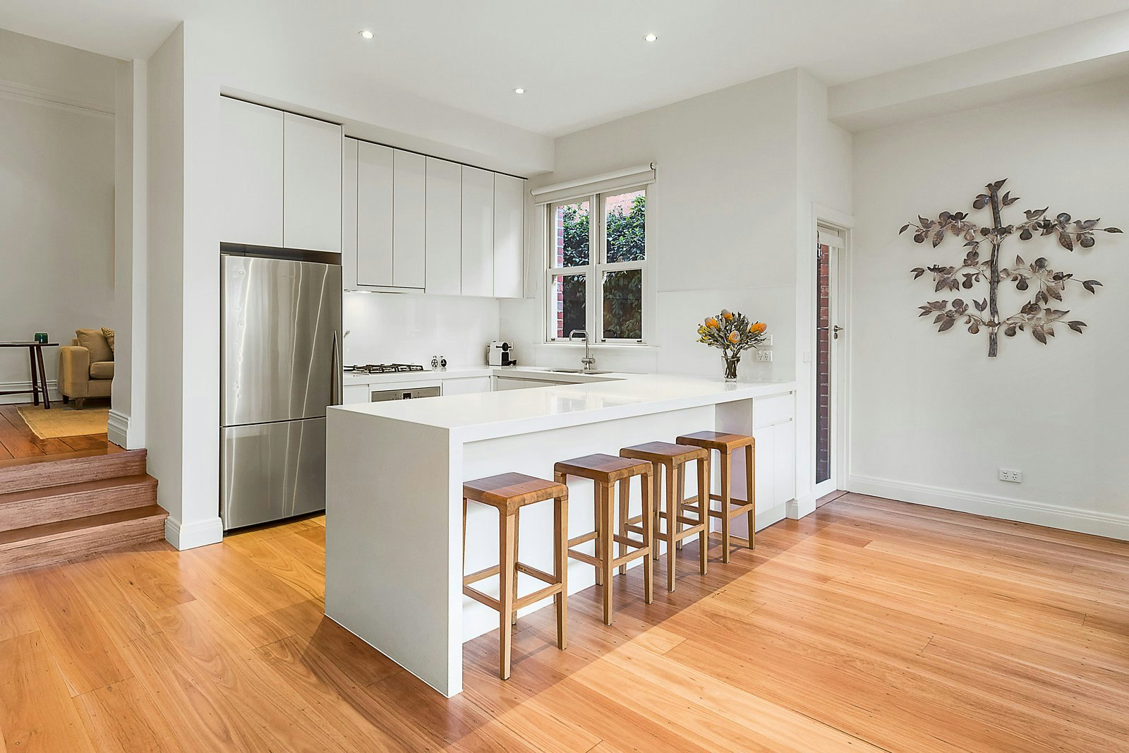 2 Ashleigh Road, Armadale, VIC