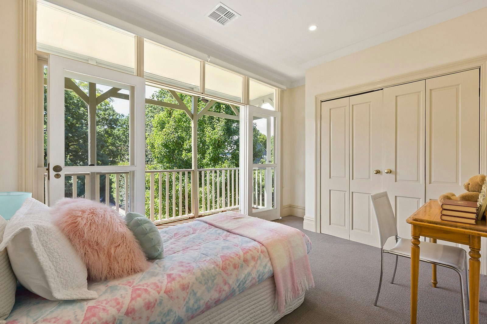 159 Mont Albert Road, Canterbury, VIC