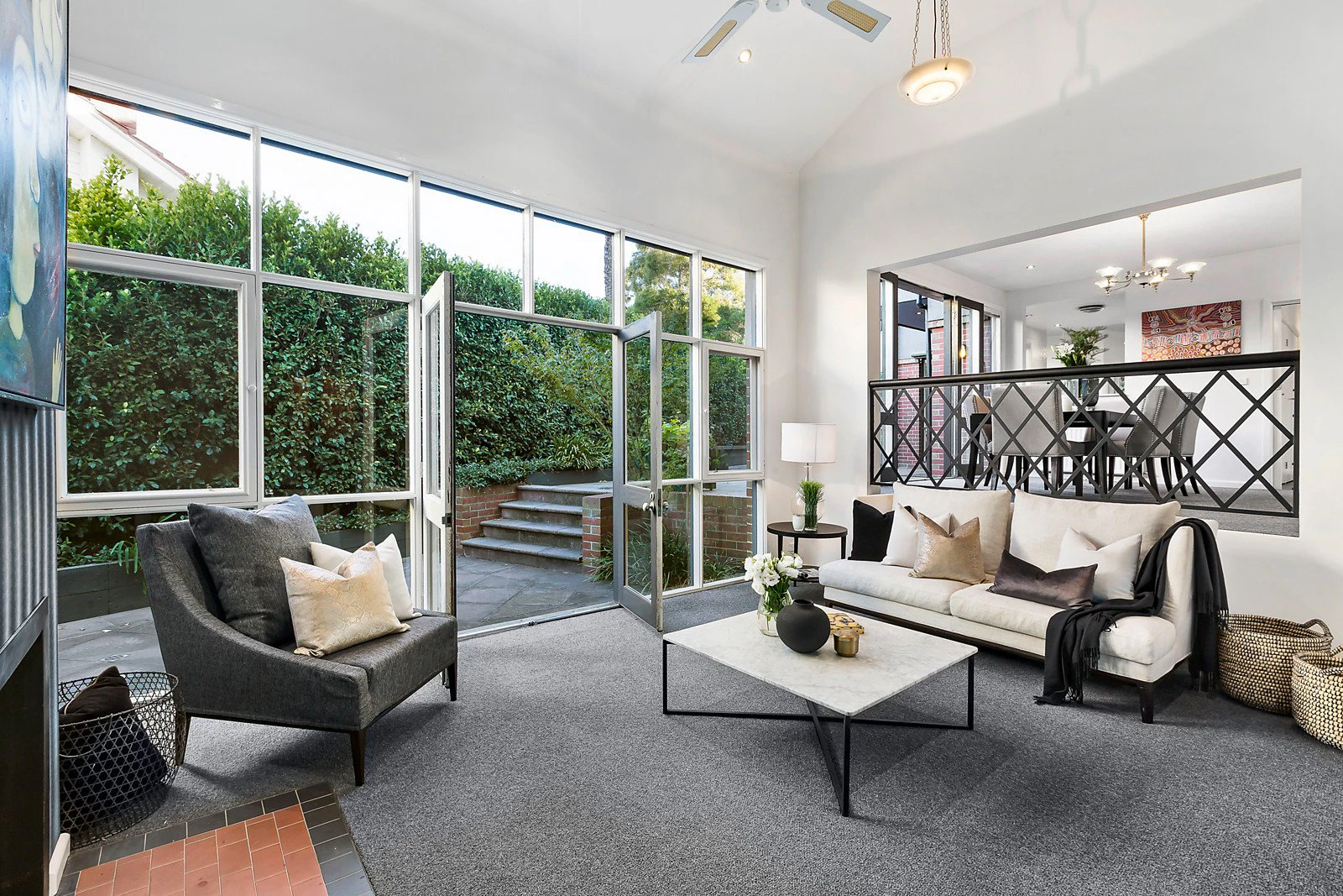 6 Rosedale Road, Glen Iris, VIC