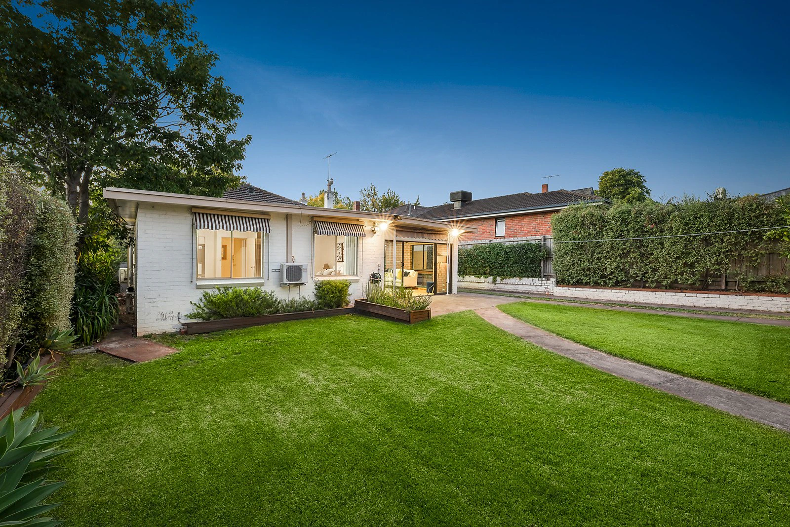 53 Durham Road, Surrey Hills, VIC