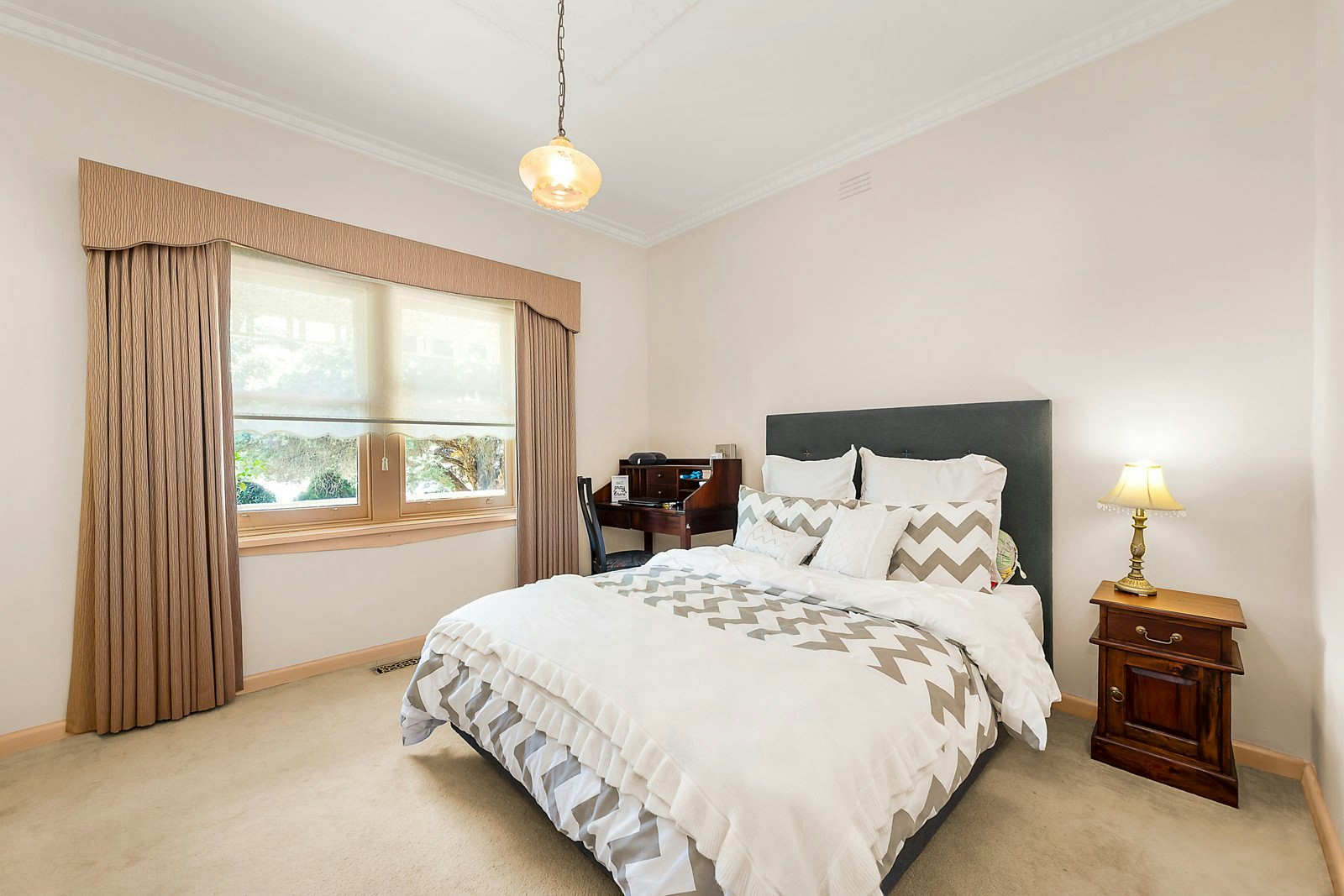 11 Lithgow Street, Glen Iris, VIC