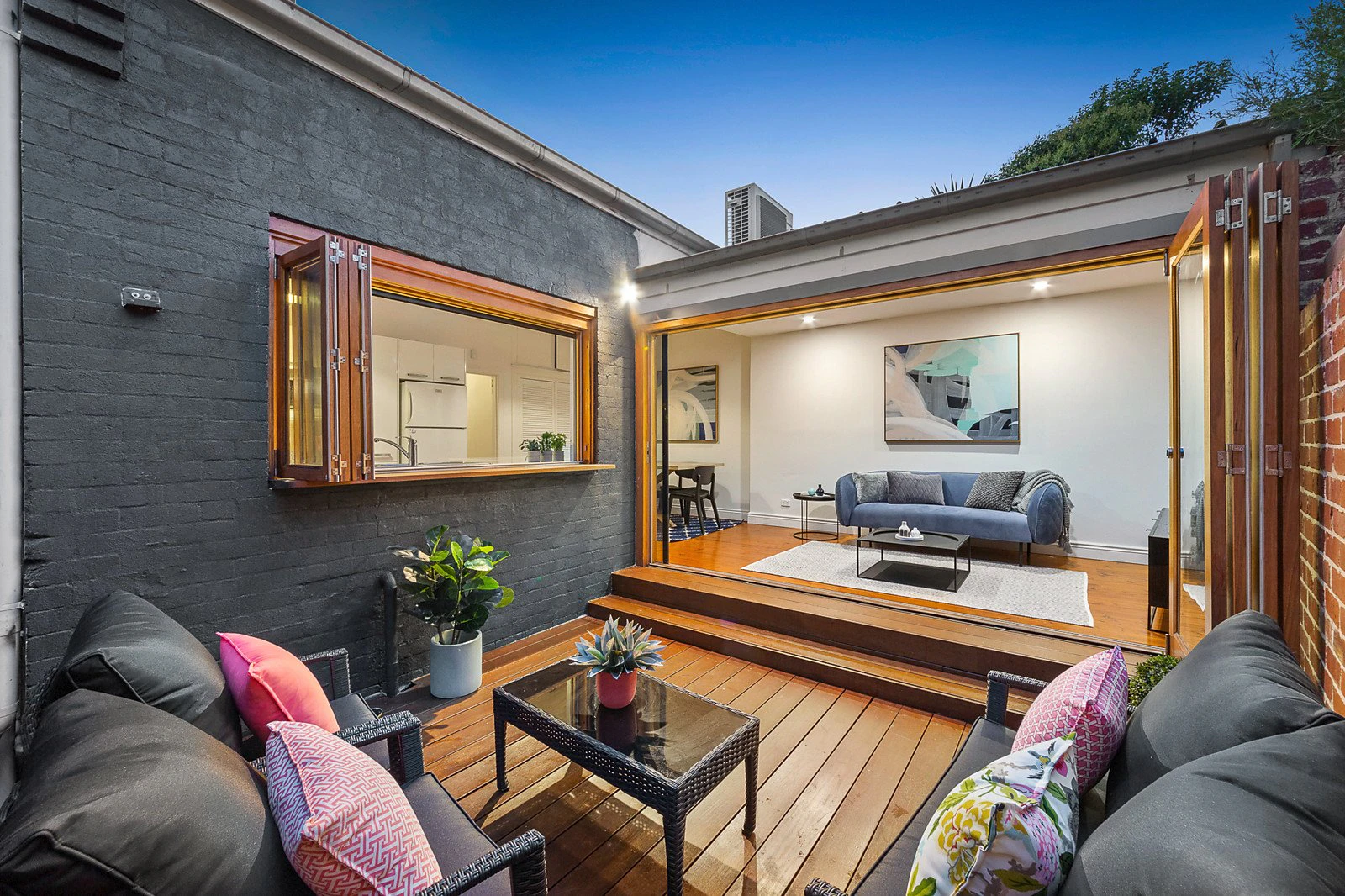 32 Longmore Street, St Kilda West, VIC