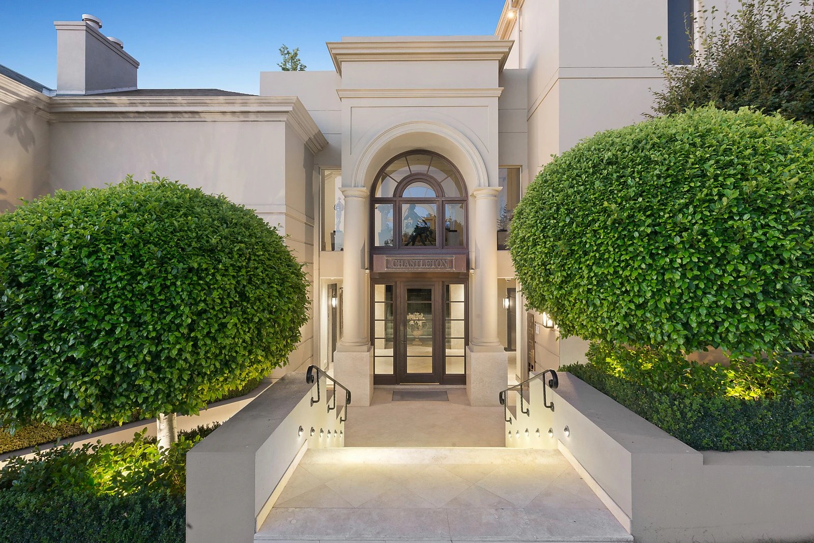 Penthouse, 1 Chastleton Avenue, Toorak, VIC