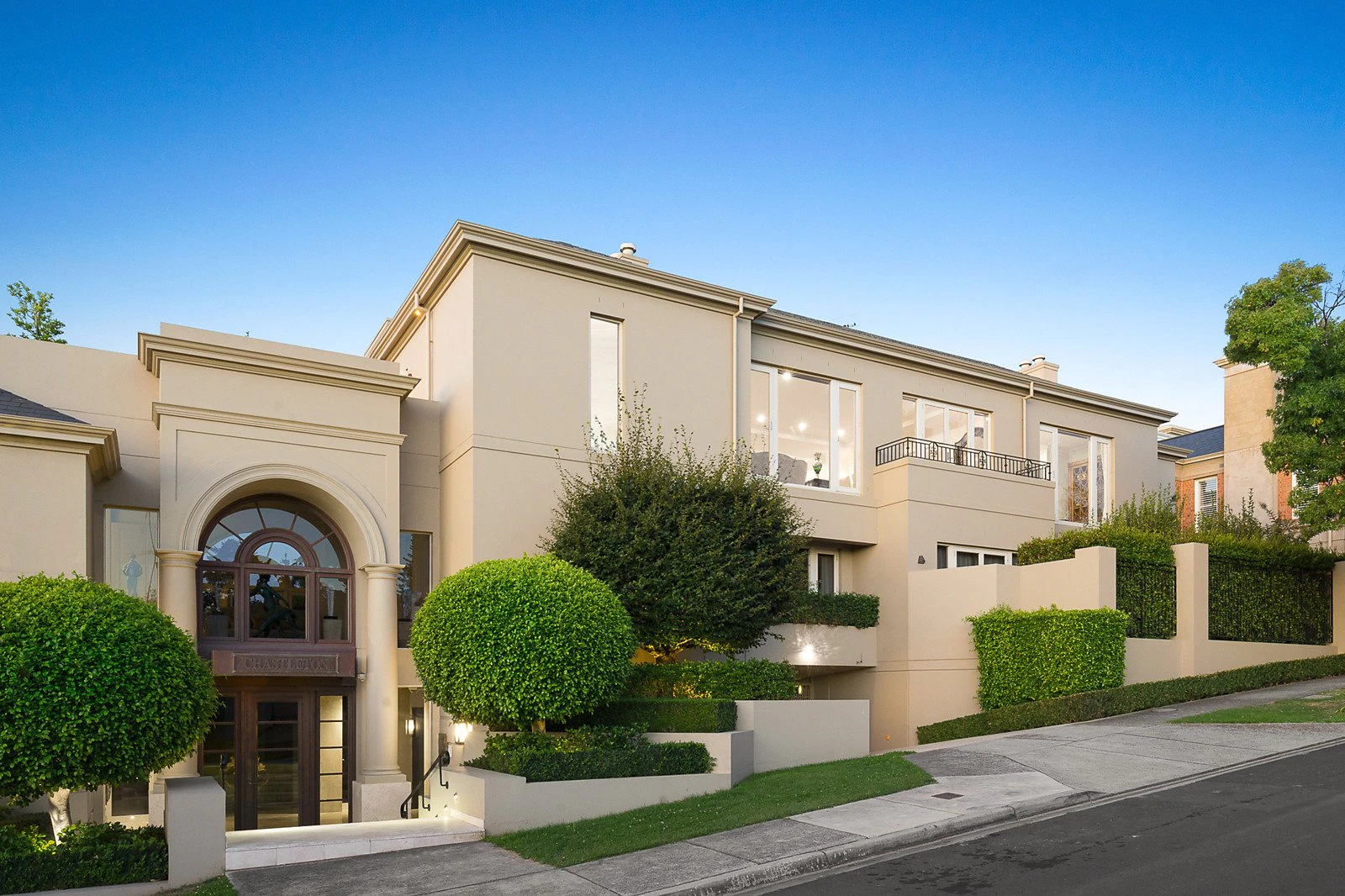 Penthouse, 1 Chastleton Avenue, Toorak, VIC